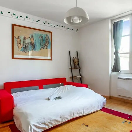 Latona - Welkeys Appartement